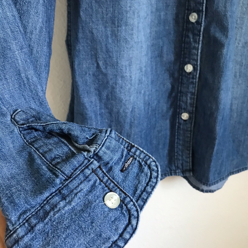 Old Navy // Button Down Top - image 6